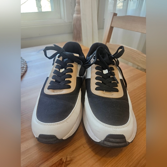 Dolce Vita Womens Bettie Sneaker Size 10 - Picture 2 of 7